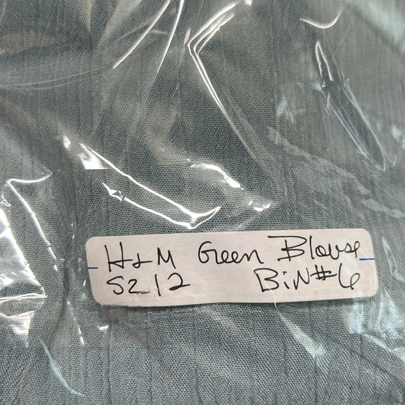 Women’s Blouse Size‎ 12 Green Crinkle Sheer Panel Pullover Coquette Romantic - Picture 14 of 14